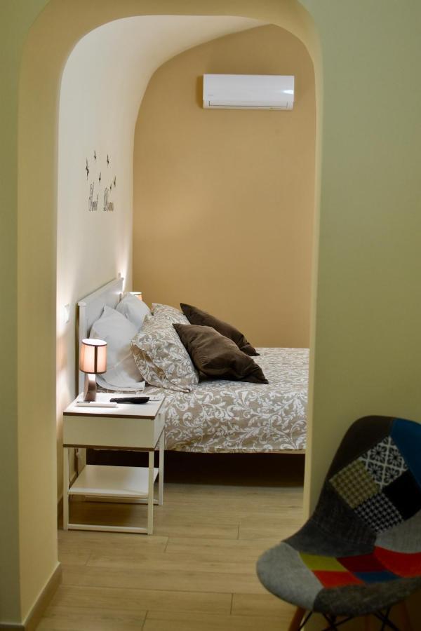 Dimora Normanna Bed & Breakfast Aversa Dış mekan fotoğraf