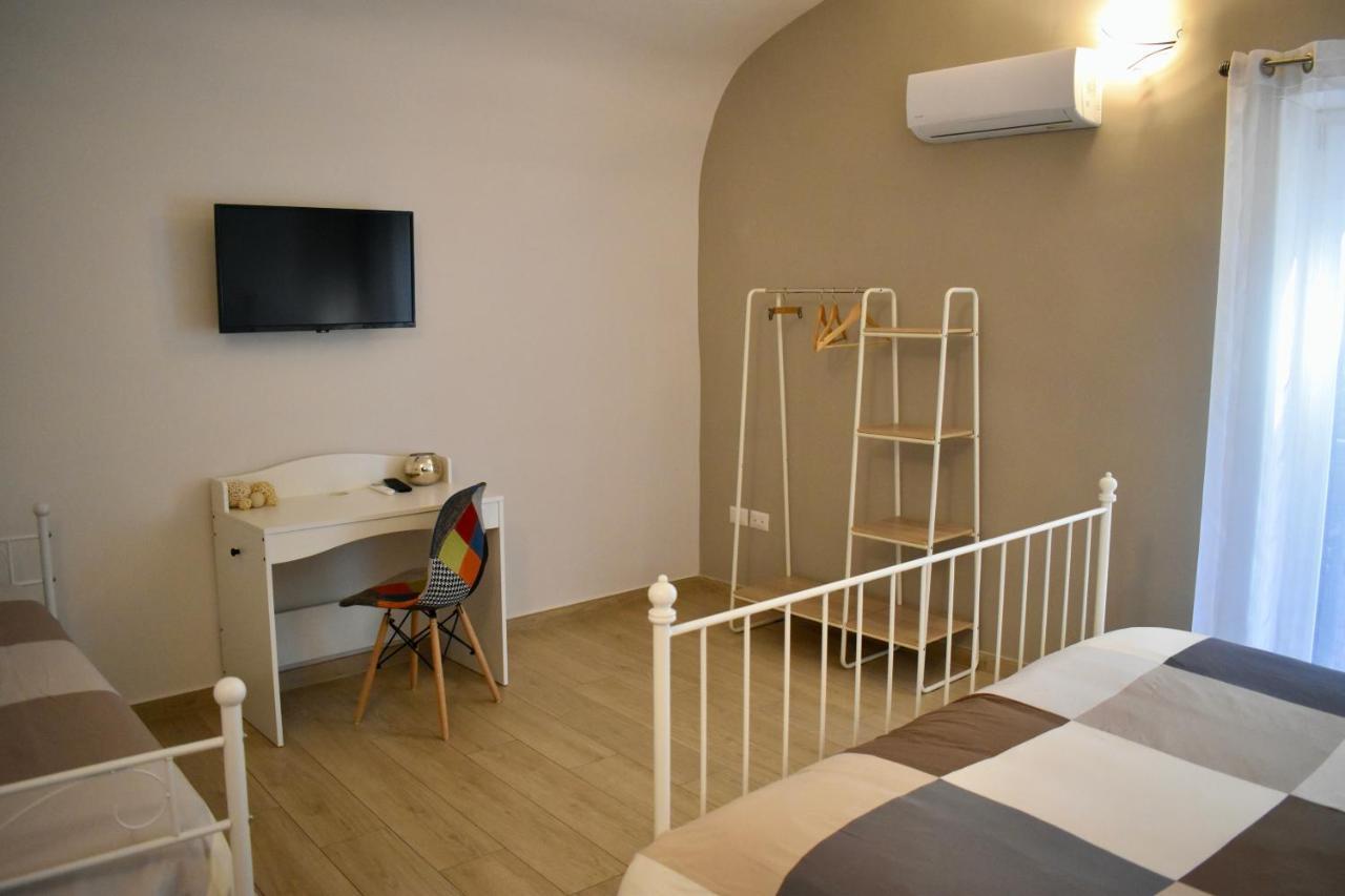 Dimora Normanna Bed & Breakfast Aversa Dış mekan fotoğraf