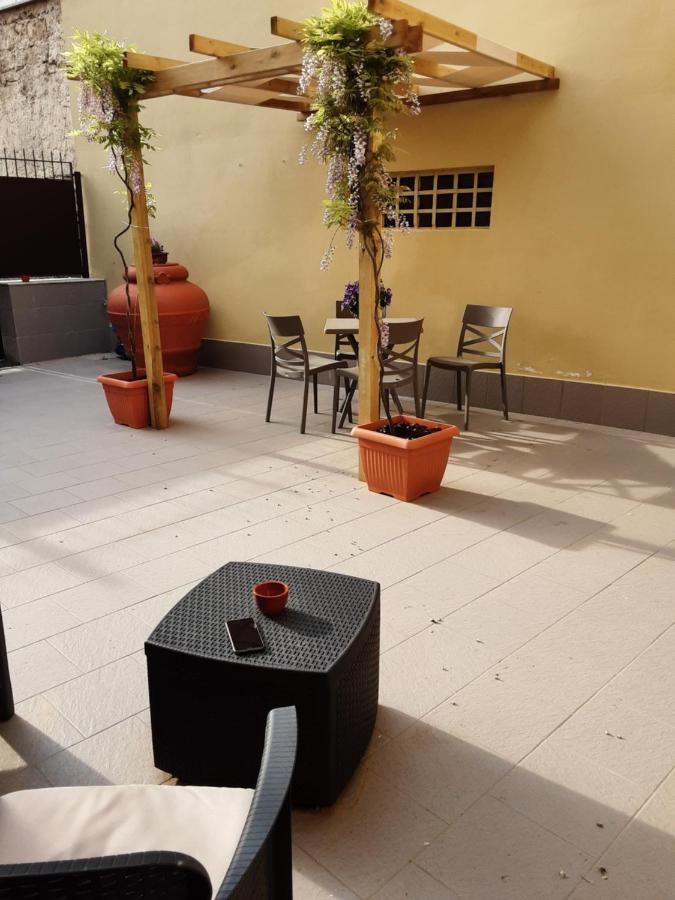 Dimora Normanna Bed & Breakfast Aversa Dış mekan fotoğraf
